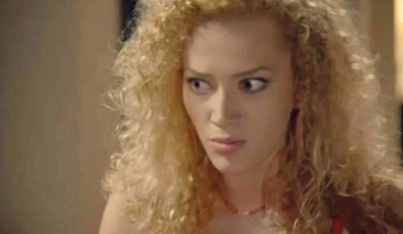 104319812_GFOFZMS - 01 monica - pmv