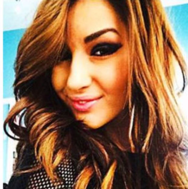 104089515_PJCBUHX3 - 01 ae - pmv