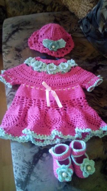  - crosetate de vanzare