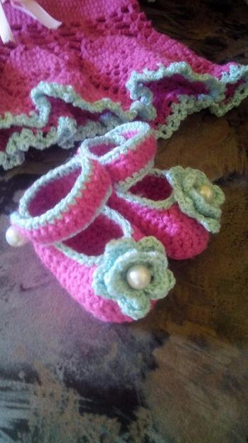  - crosetate de vanzare