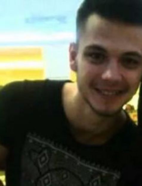 103989773_UFKPYNF - 01 r pmv