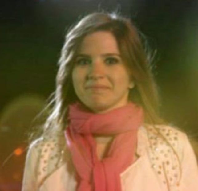 101953186_YJNPQJE - 01 anca - pmv