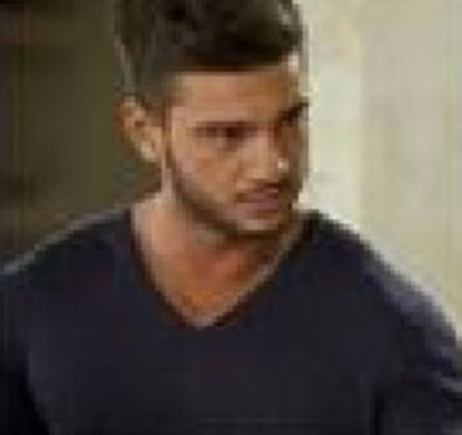 101972558_JHKQBEH - 01 andrei - pmv