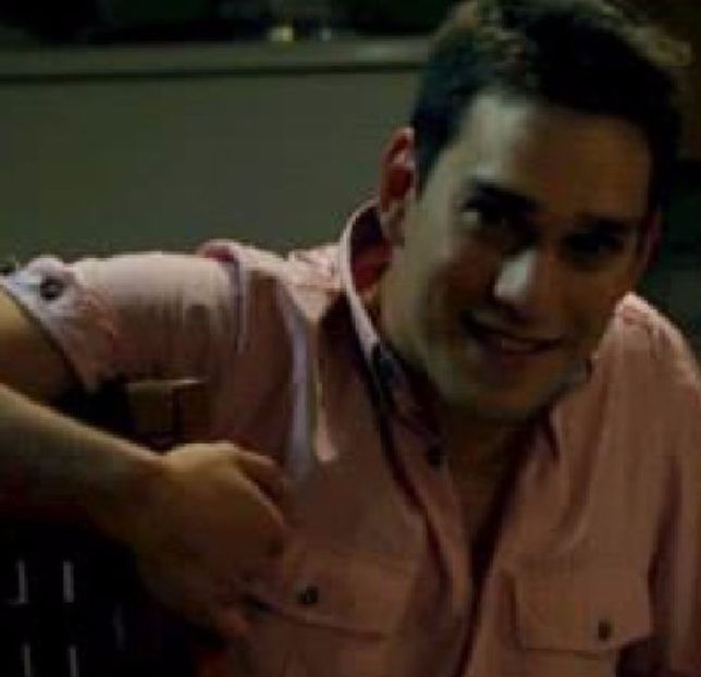 101915235_XWKEZPF - 01 vlad - pmv