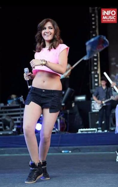 101971852_YWYURFW3 - 01 ae - pmv