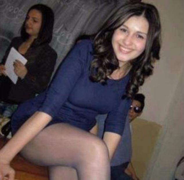 103644650_HQJOYZN - 01 ae - pmv