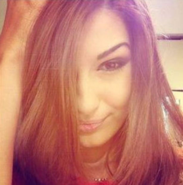 103644654_AXTBJYK3 - 01 ae - pmv