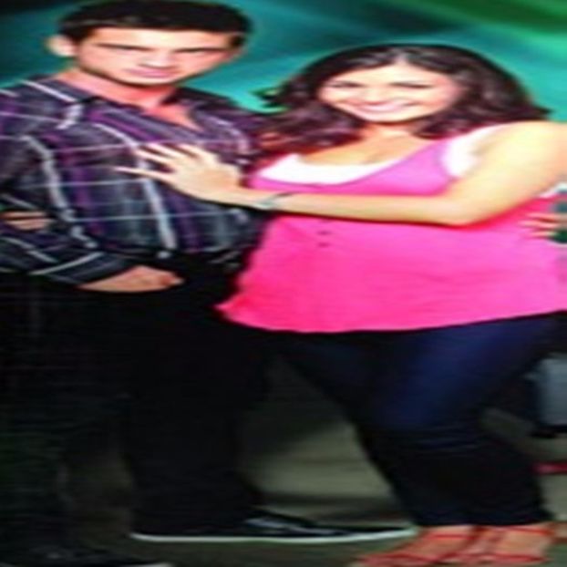 104085842_UQWXVET - 01 ae dp - pmv