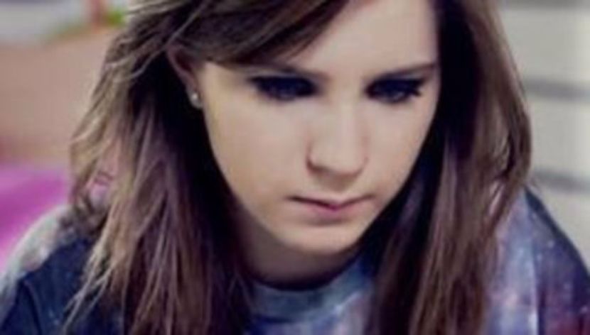 102567960_RZVYQOP - 01 anca - pmv