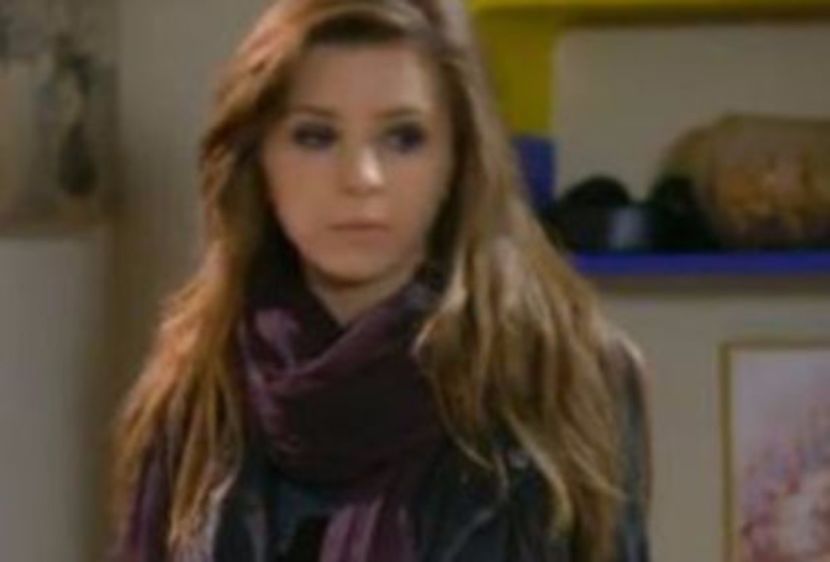 102581399_YDCCSEQ3 - 01 anca - pmv