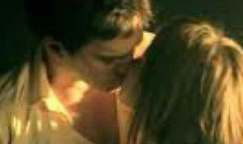 102288984_POCKJGL3 - 01 anca si vlad - pmv