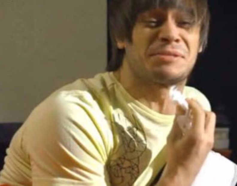 102343968_NAPCHQU3 - 01 dima - pmv