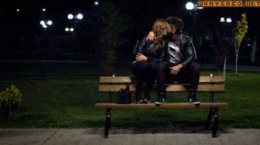 102540126_UXQIUIN - 01 ioana si andrei - pmv