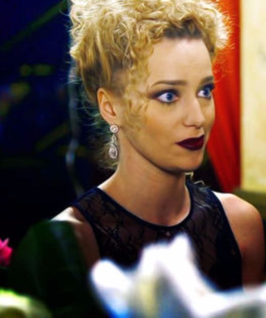 102344409_KGOTCYP3 - 01 monica - pmv