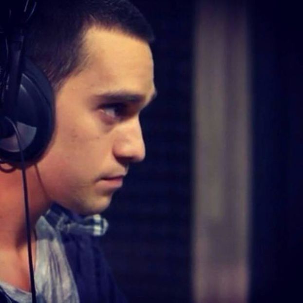 103424643_YBOJEWR3 - 01 vlad - pmv