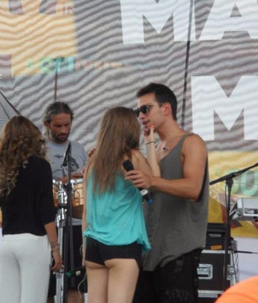 103406324_LAZCNQN - 01 one - pmv