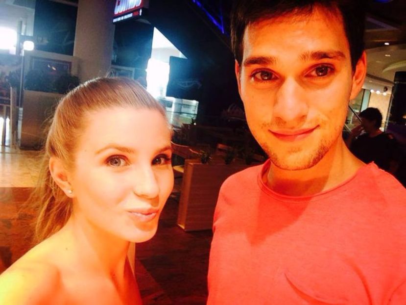 103406427_IOGGLUM - 01 one - pmv