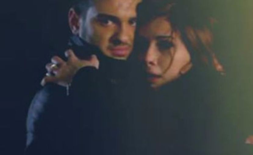 102617283_SPUJUSE - 01 ioana si andrei - pmv