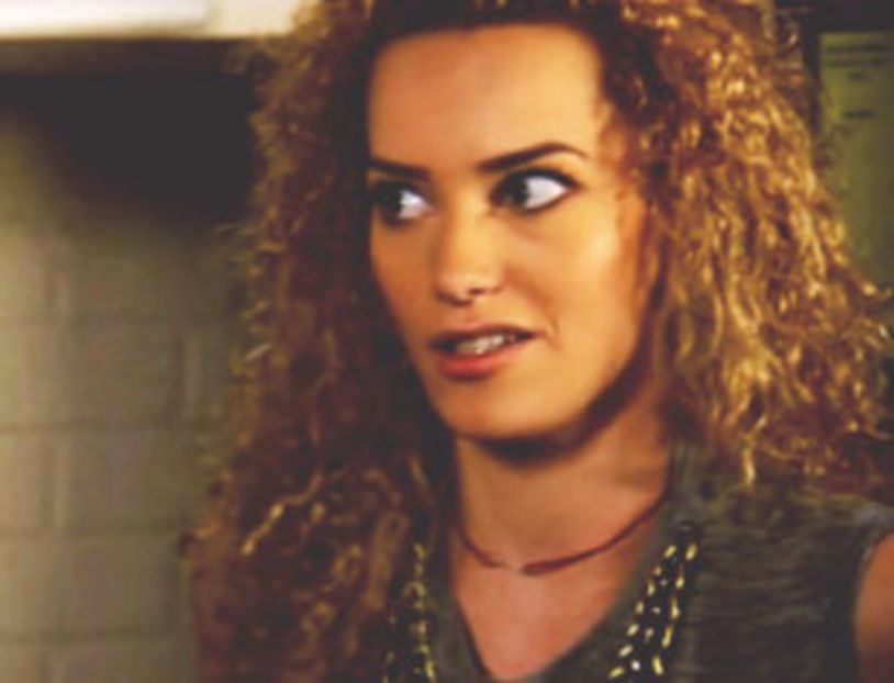 102617538_OHRQQTM3 - 01 monica - pmv