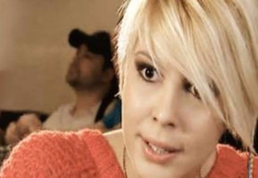 102617911_OGAPPTH3 - 01 sara - pmv