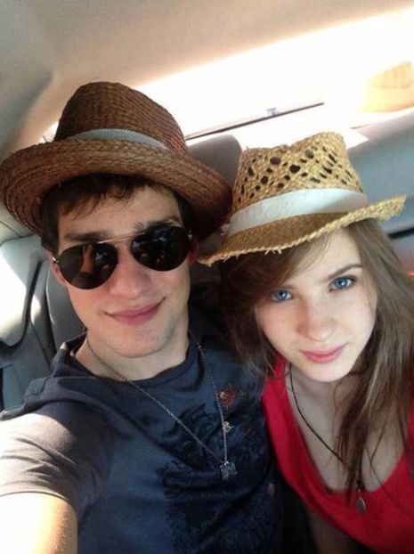 102643676_UERIAHQ - 01 one - pmv - 2