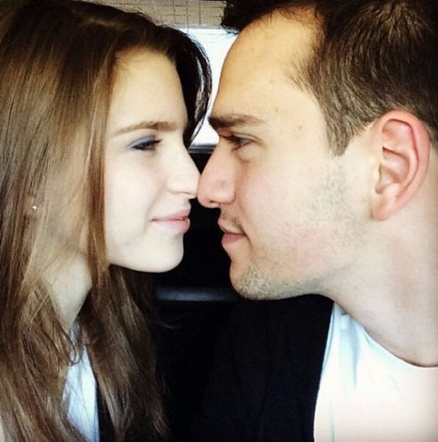 102712101_KSTLVZX - 01 one - pmv - 2