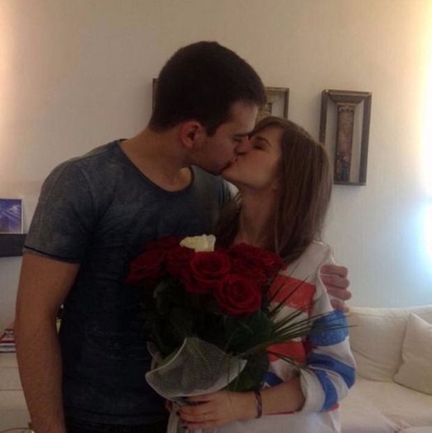 102712118_YIFDYFO3 - 01 one - pmv - 2