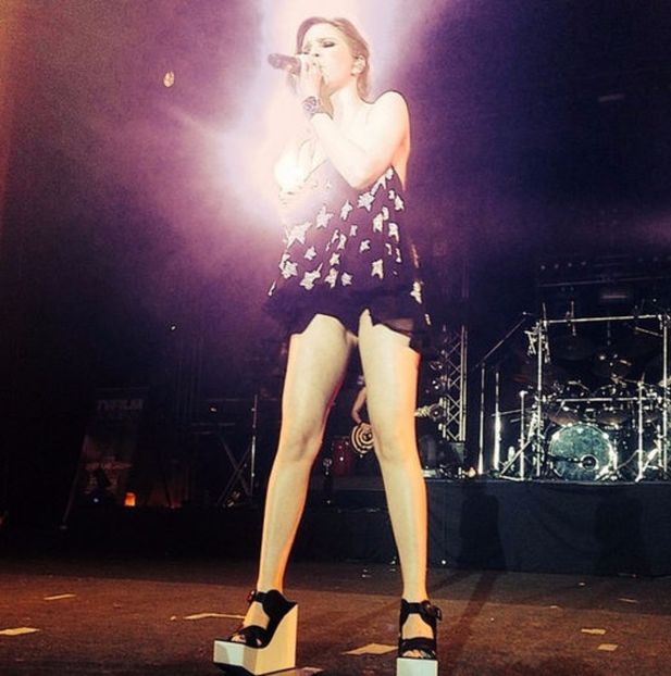 102711861_NQFDBSD - 01 cc - pmv - 2