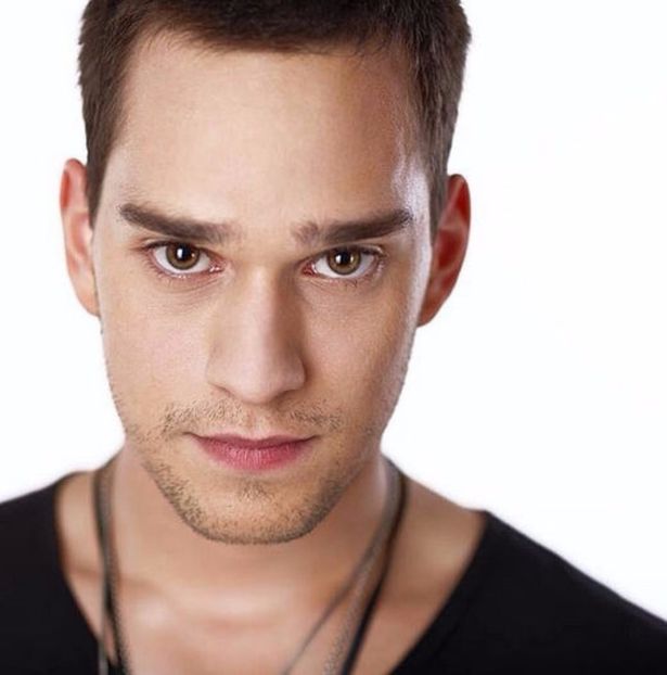 102712103_TVLJHLS3 - 01 vg -  pmv