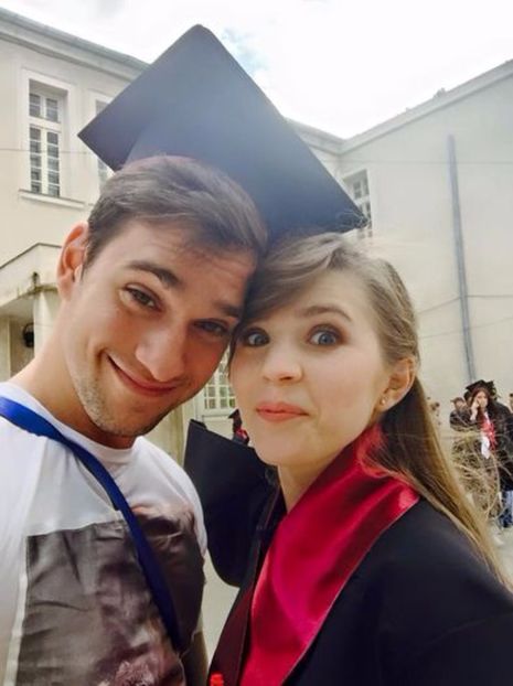 103195764_QULZOUS3 - 01 one - pmv - 2