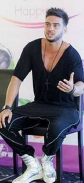 103244452_URNXFPG3 - 01 dp - pmv