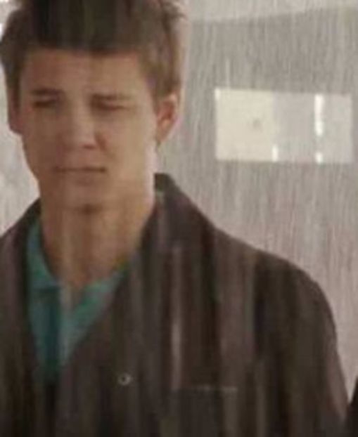 102748396_HFMLOAZ3 - 01 cristi - pmv