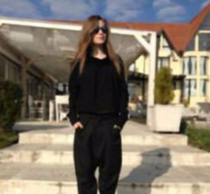 102785833_UMVUGWZ3 - 01 cc - pmv - 2