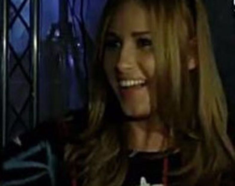 103115646_XYPXCUB3 - 01 ae - pmv - 3