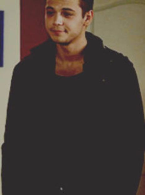 103074376_OJIHTUT3 - 01 cristi - pmv