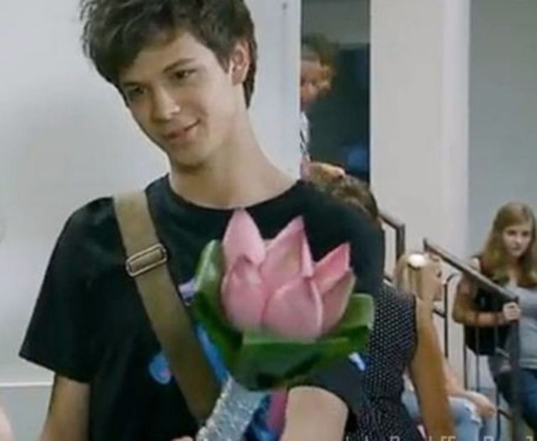 102848967_VJBFFFH3 - 01 cristi - pmv