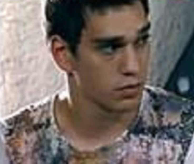 102851508_QCNDCHX - 01 vlad - pmv - 2