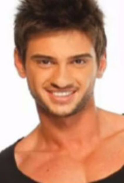 103292072_UIIQTAO - 01 dp - pmv