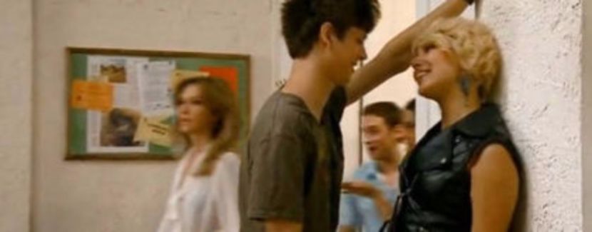 102848774_TDYTHYP - 01 sr  sc -  pmv