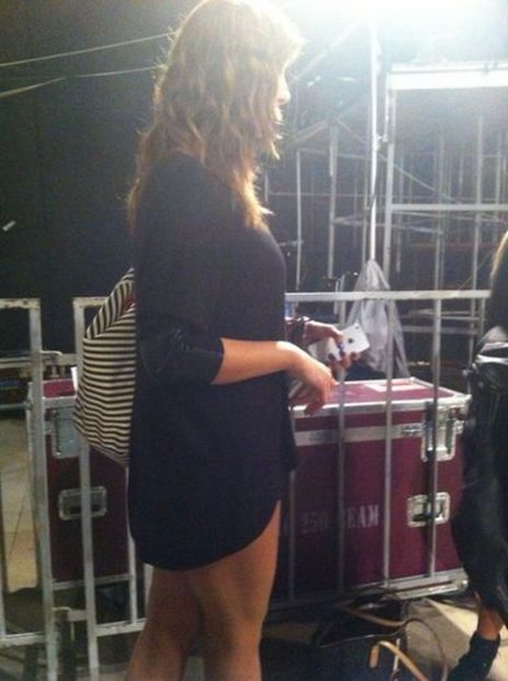 102855667_IXFLMGG3 - 01 ae - pmv - 3