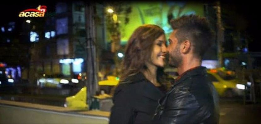 102861010_APWEQHZ - 01 ioana si andrei - pmv - 2