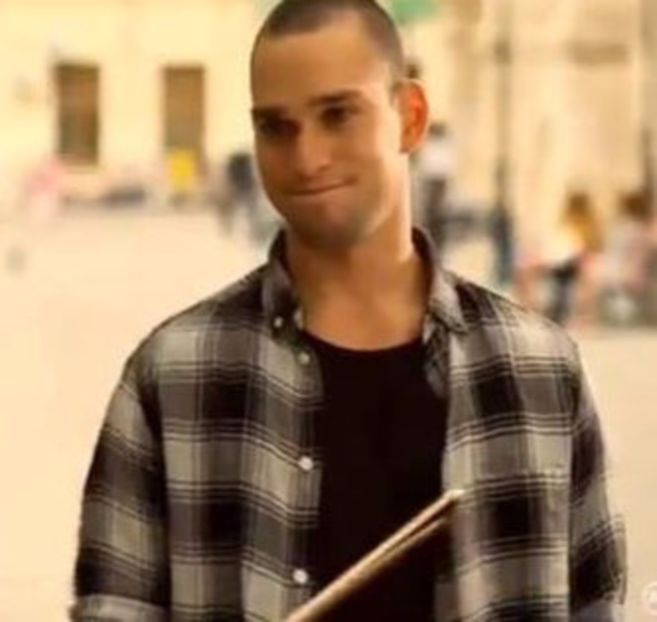 102862692_KOEBOOU - 01 vlad - pmv - 2