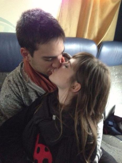 102862581_FBQIZOJ - 01 one - pmv - 2