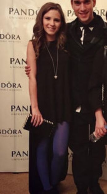 102888169_HFOYJAC3 - 01 one - pmv - 2