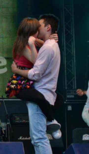 102966893_ZIECXCI - 01 one - pmv - 2