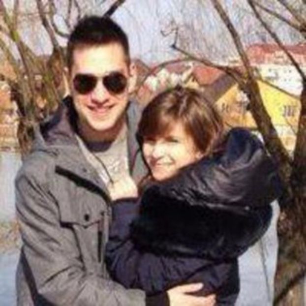 102993666_JULJSLF3 - 01 one - pmv - 2