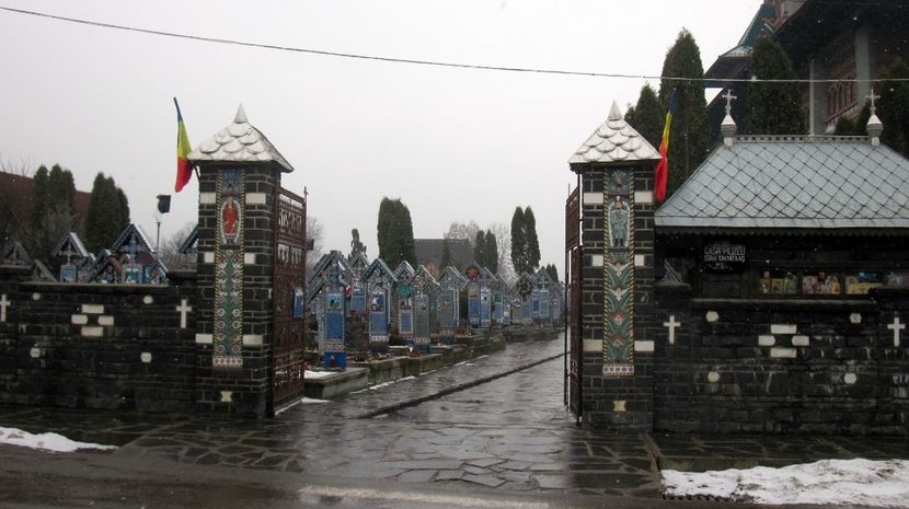 Sapanta, intrarea in Cimitirul vesel - 2017 3