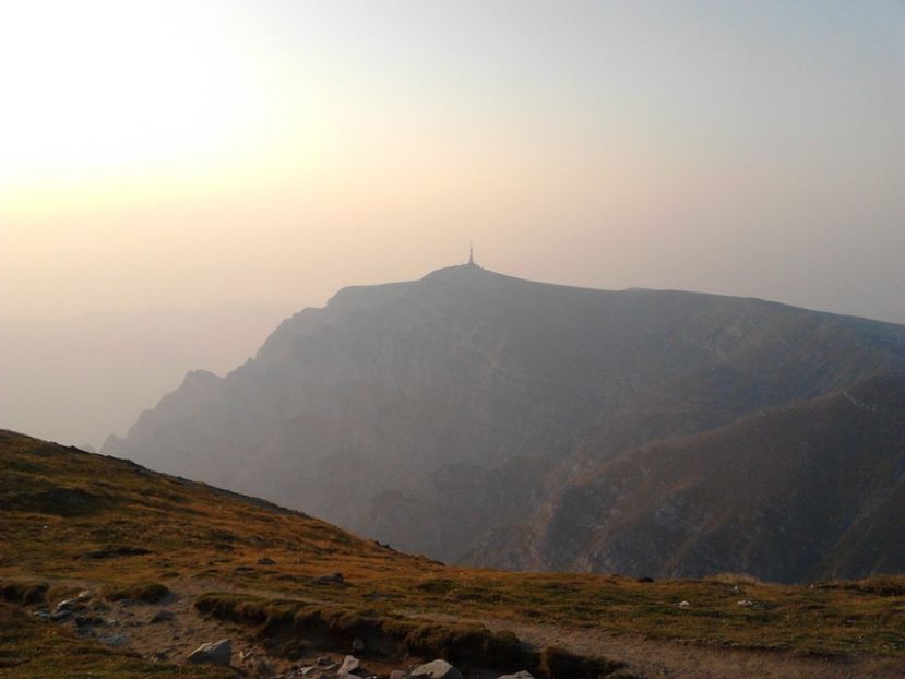 2012-08-26 07.32.22 - Prin Bucegi