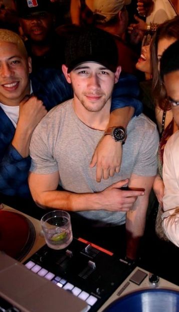 large (8) - nick jonas