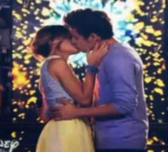 102921468_RKXUTCE3 - 03a Leonetta - pmv